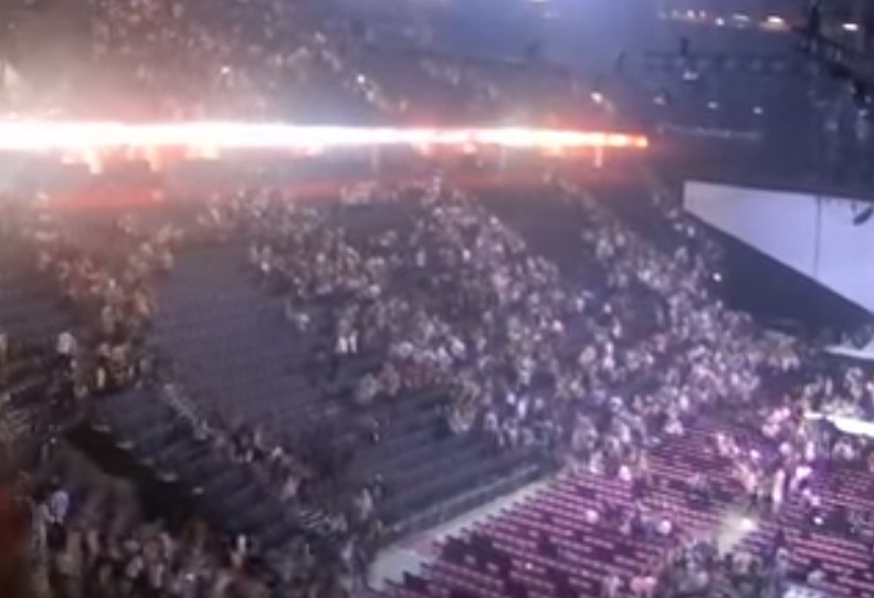 В Манчестере на концерте Арианы Гранде прогремел взрыв, есть жертвы