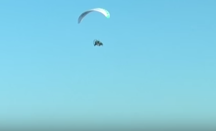 Видео: француз пересёк Ла-Манш на летающей машине