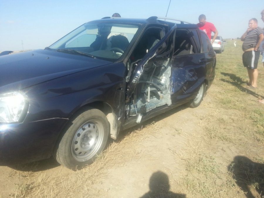 Оторвавшееся колесо от КАМАЗа едва не убило водителя встречной машины