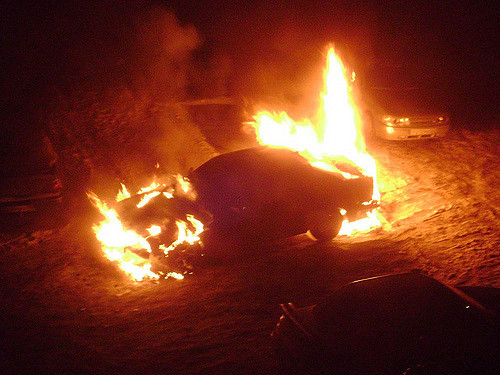 За день в Кузбассе сгорели две машины