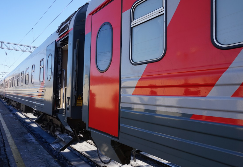 Пассажиров поезда «Новокузнецк – Москва» эвакуировали из-за сообщения о минировании
