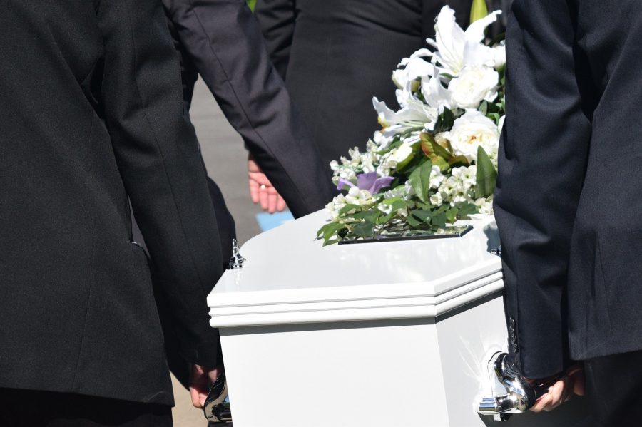 Похоронить человека в Кемерове станет ещё дороже