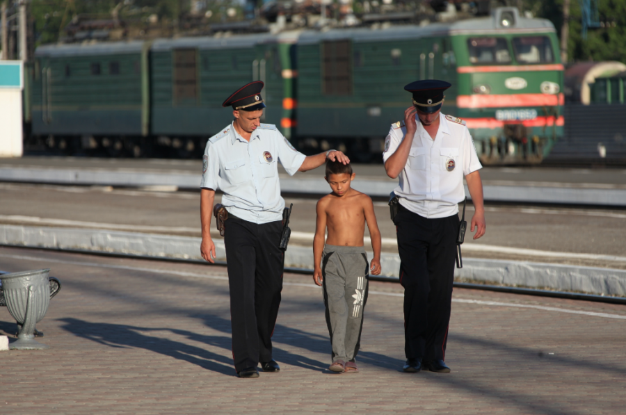 В Кузбассе поймали подростков-токсикоманов