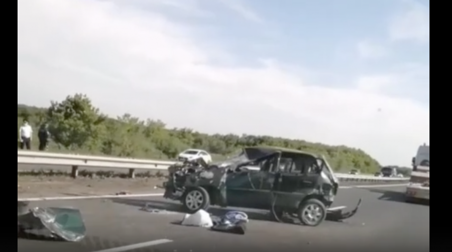 Машина в щепки: в смертельной аварии на кузбасской трассе серьёзно пострадал ребёнок