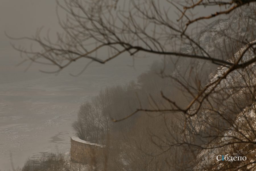 В Кузбассе синоптики обещают дым, мороз и гололёд